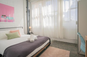 Chic Studio C Oasis in the Heart of Darlinghurst, Sydney